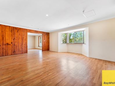 22 Foxton Street, Maddington WA 6109