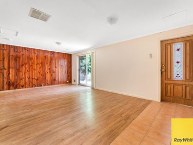 22 Foxton Street, Maddington WA 6109