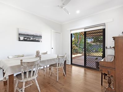 31 Stickney Way, Baynton WA 6714