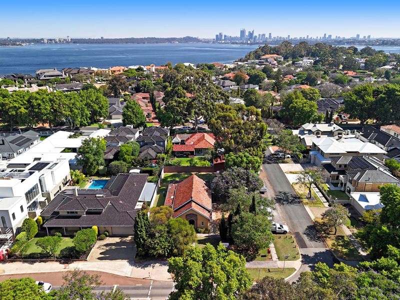 80 Kintail Road, Applecross