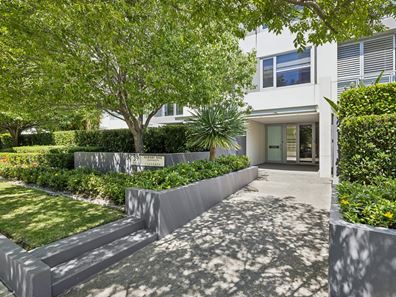 4/39-43 Bow River Crescent, Burswood WA 6100