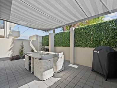 4C Victoria Street, Rockingham WA 6168