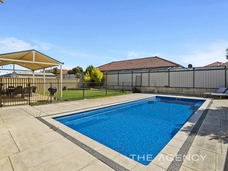 102 Ridgewood Boulevard, Ridgewood WA 6030