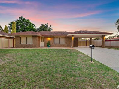 86 Challis Road, Seville Grove WA 6112