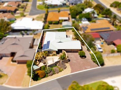 2 Pinnace Court, Halls Head WA 6210