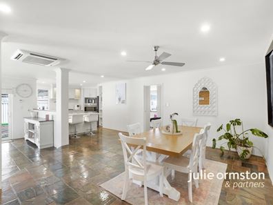 6 Erskine Court, Woodvale WA 6026