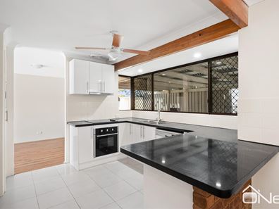 141 Braemore Street, Seville Grove WA 6112