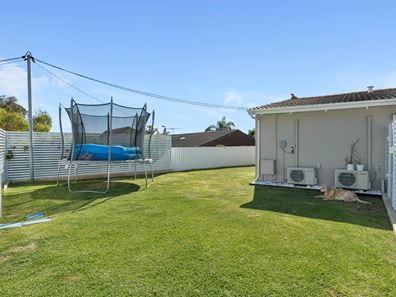 35a Koombana Way, Kallaroo WA 6025