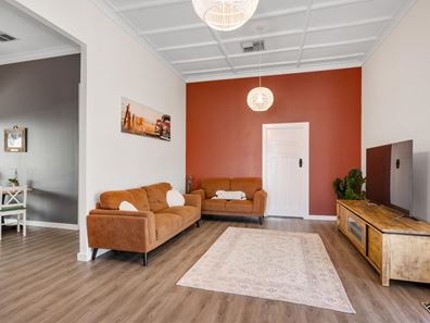 122 Burt Street, Boulder WA 6432