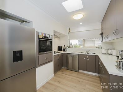 28 Dressler Way, Girrawheen WA 6064