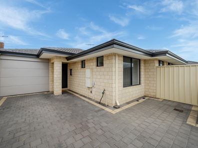 4b Peppering Way, Westminster WA 6061