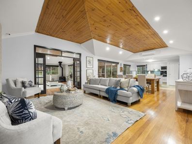 53 Farmhouse Link, Two Rocks WA 6037