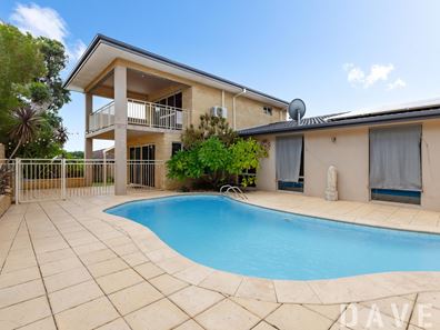 24 Kennedy Way, Padbury WA 6025