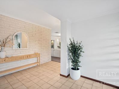32 Clement Drive, Karrinyup WA 6018