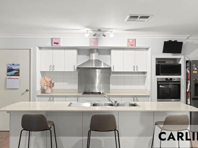 39 Normanby Bend, Success WA 6164