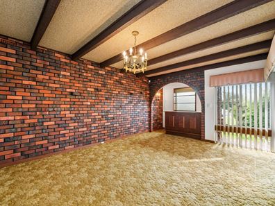16 Pannell Road, Bateman WA 6150