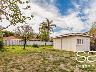 15 Wren Street, Mount Pleasant WA 6153