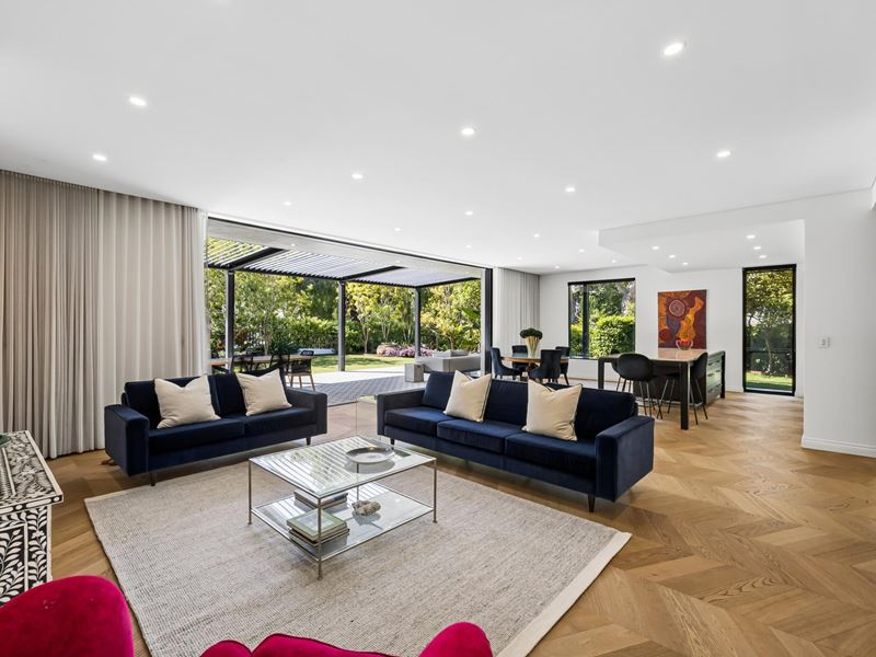 9 Haining Avenue, Cottesloe WA 6011
