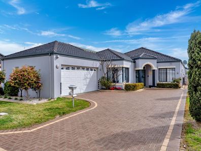 36 MURRAY WATERS BOULEVARD, South Yunderup WA 6208
