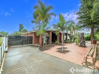 13 & 13A Stanley Street, Belmont WA 6104