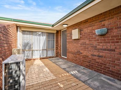 79B Grange Drive, Cooloongup WA 6168