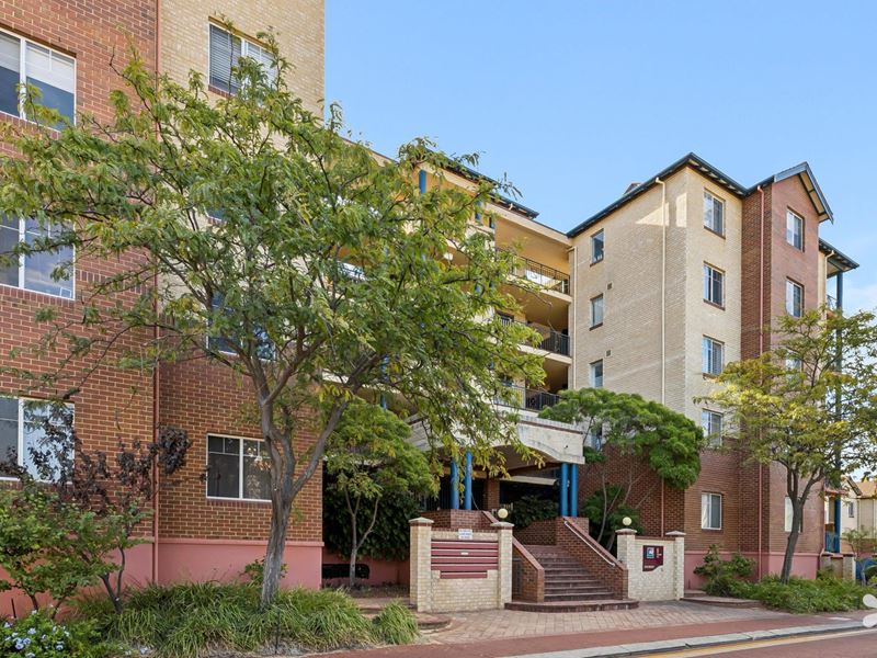 119/7-11 Heirisson Way, Victoria Park