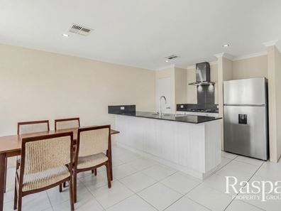 37 Marwood Circuit, Success WA 6164