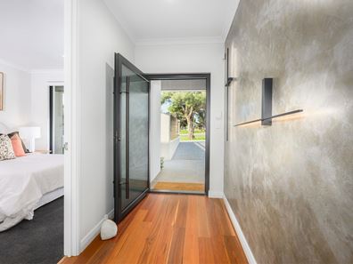 145A Mars Street, Carlisle WA 6101