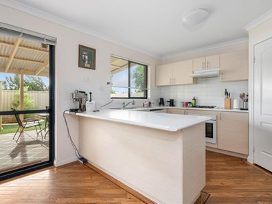 10/35 Premier Street, Hannans WA 6430