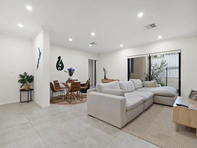 12C Quinlan Street, Coolbellup WA 6163