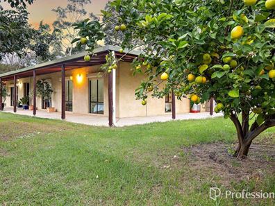 51 Mitchell Street, Wungong WA 6112