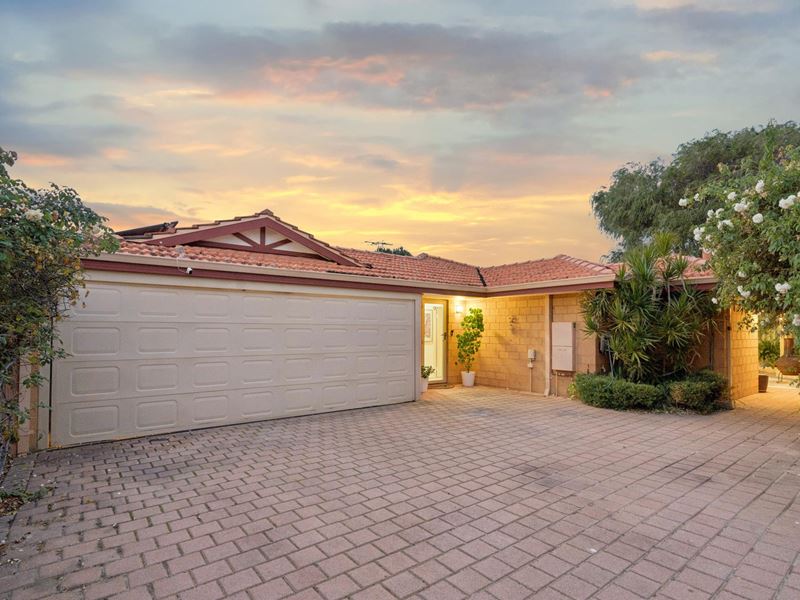 10A Bradshaw Crescent, Manning WA 6152
