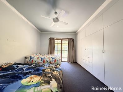18 Alana Road, Gibson WA 6448