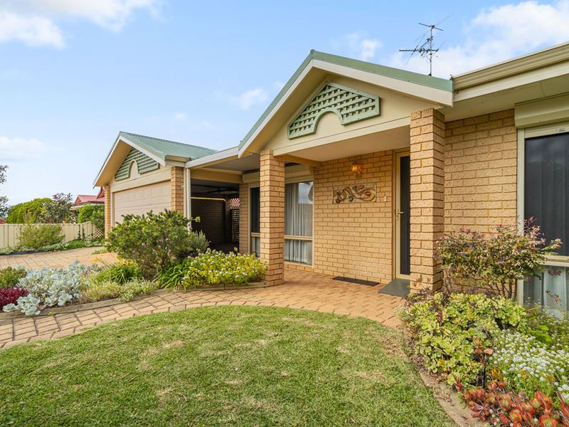 23 Chennile Vista, Halls Head WA 6210