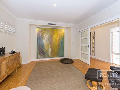 3B Bartlett Crescent, Karrinyup WA 6018
