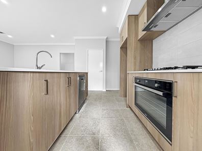 20 Grevillea Road, Henley Brook WA 6055