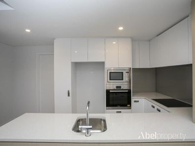 25/20 Rowe Avenue, Rivervale WA 6103