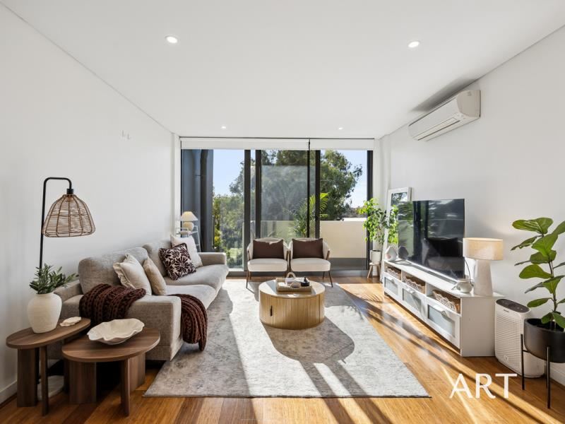 26/2 Marina Drive, Ascot
