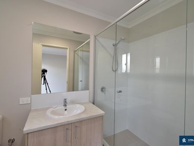 17 Fallow Way, Alkimos WA 6038