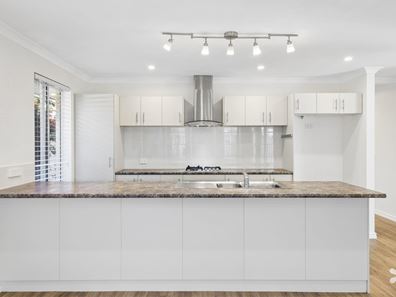 34 Persan Way, Dayton WA 6055