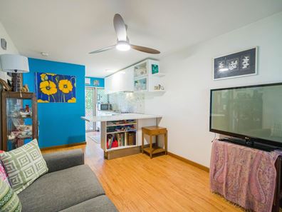 8/142 Watkins Street, White Gum Valley WA 6162