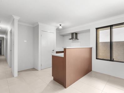 5 Ward Cresent, Kelmscott WA 6111