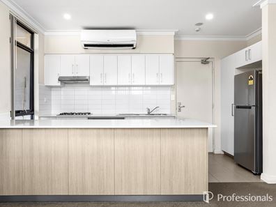 18/63 Mariposa Gardens, Success WA 6164