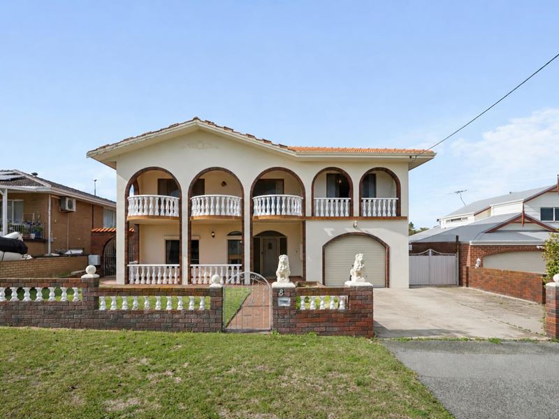 8 Darroch Street, Beaconsfield