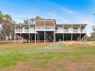 175 O'Connell Road, Wandering WA 6308