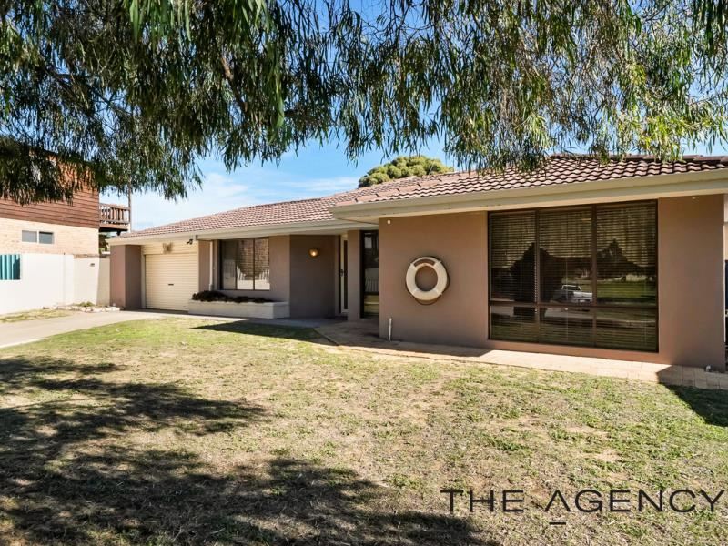 7 Hill Place, Ledge Point