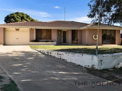 7 Hill Place, Ledge Point WA 6043
