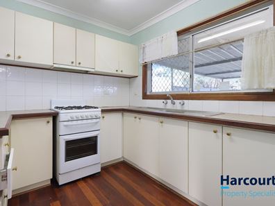 9 Gregory Way, Coolbellup WA 6163