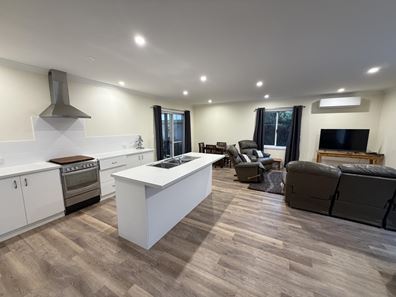 2 Merlot Street, Walpole WA 6398