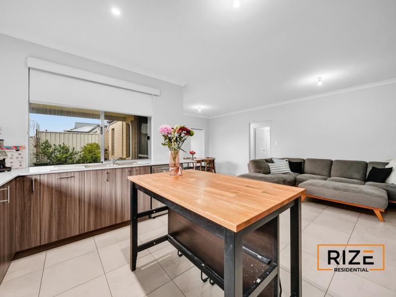 57 Vignerons Loop, Hocking